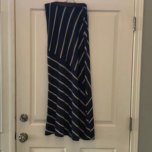 Maxi skirt blue striped